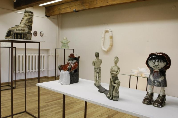 „Klaipėdos galerija“: nuo akvarelių iki keramikos