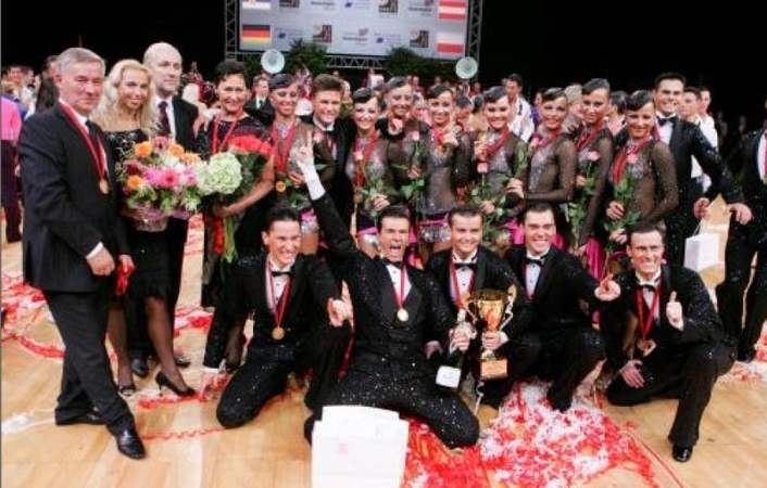 KKSD siūlo skirti premijas „Žuvėdrai“ ir R.Paškauskienei