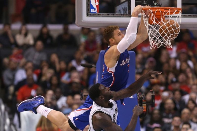 NBA: gražiausių epizodų dešimtuke - triuškinantys dėjimai