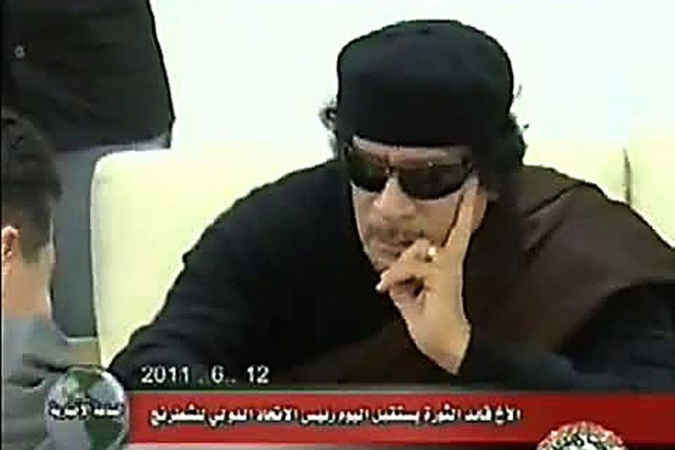 M.Kadhafi su šeima tebėra Tripolyje, sako jo sūnus