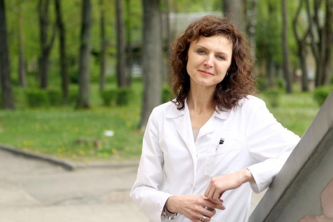 Kas pasakė, kad ŽIV infekuotoms moterims negalima gimdyti?