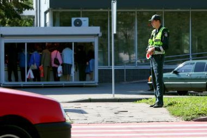 Savaitgalį kelius akylai stebės policija