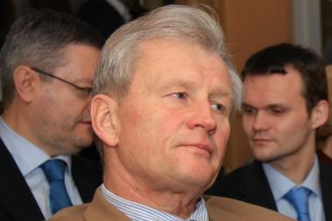 Valdžios sektoriuje žadama algas mažinti dar 10 proc. 