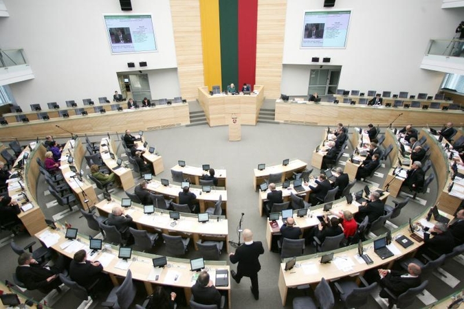 Išeinantiems parlamentarams - milijonai (papildyta)