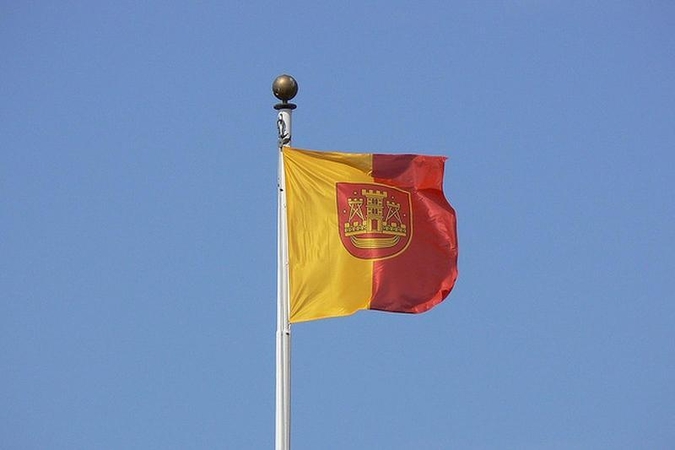 Miesto vėliavą įteiks „Vakarų laivų gamyklai“
