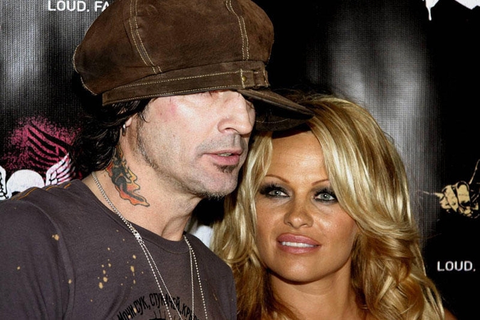 Pamela Anderson svajoja apie senatvę su buvusiu vyru Tommy Lee