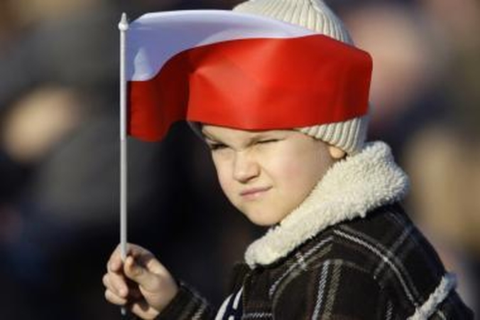 Lenkų dienraštis: lenko korta Lietuvoje tolygi vilko bilietui 