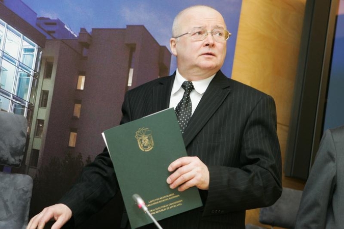 Vyriausiajai rinkimų komisijai lieka vadovauti Z.Vaigauskas