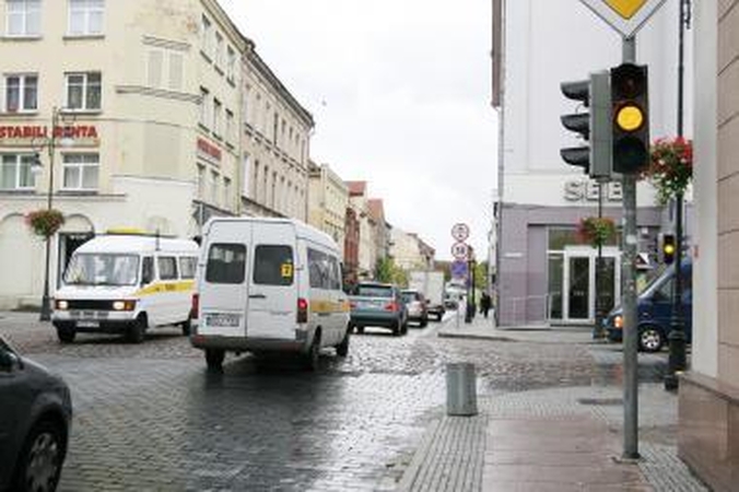 Savaitgaliais išjungs Tiltų ir Turgaus gatvių sankryžos šviesoforą