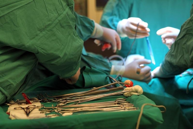 Santariškių klinikose nuo žaibiško sepsio mirė jauna gimdyvė