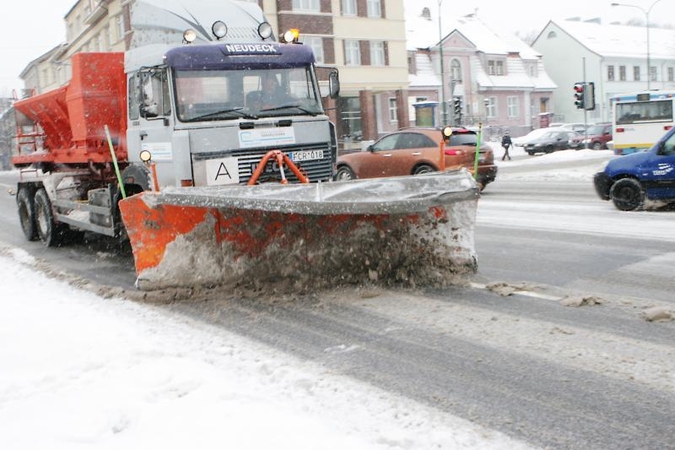 Vasarį už Klaipėdos gatvių valymą teks mokėti daugiau