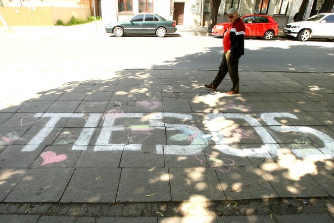Dėl „Tiesos“ autorių sulaikymo – prašymas įvertinti policijos veiksmus