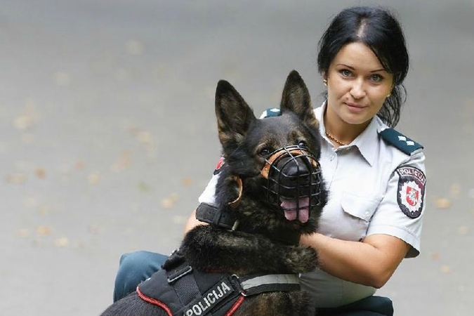 Kauno policininkės pozavo originaliam kalendoriui (foto)