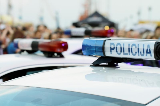 Vilniuje per neblaivaus vairuotojo gaudynes sužeista policininkė
