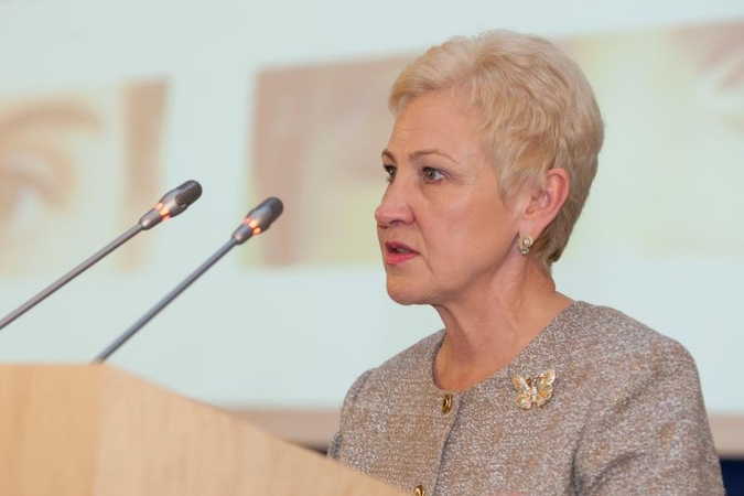 I.Degutienė: laukiu premjero pozicijos dėl R.Palaičio