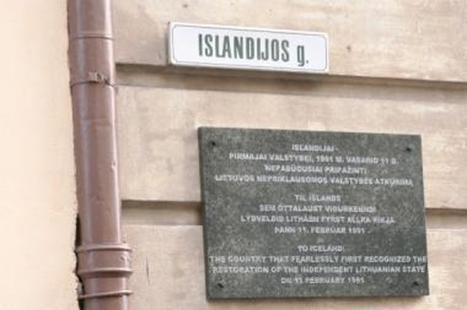Vilniuje atidengta atminimo lenta Islandijai