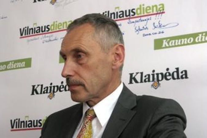 A.Sekmokas: suskystintų dujų terminalas turi atsirasti iki 2014 metų