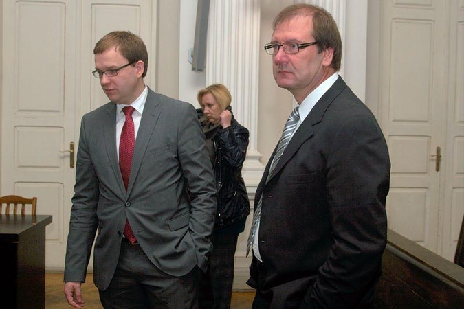 Darbo partijos byloje teismas atmetė nušalinimus, pradėjo apklausas