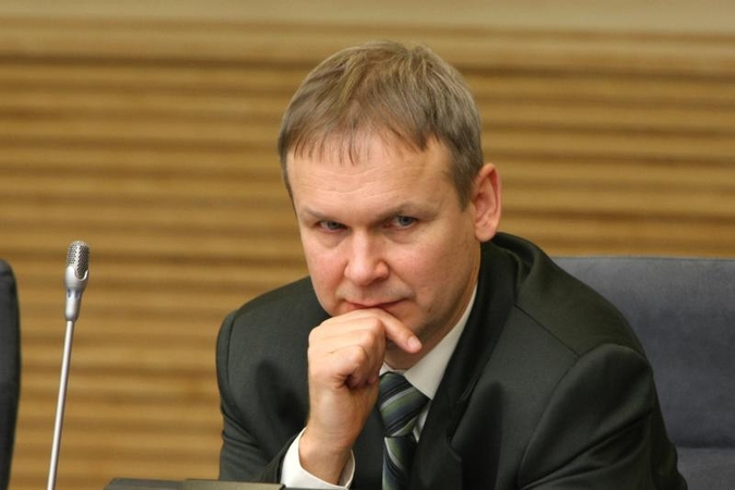 Antikorupcijos komisija prašo atšaukti įsakymus dėl FNTT vadovų
