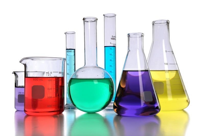 Dviejų chemikalų saugios dozės vienu metu gali tapti vėžio sukėlėjomis