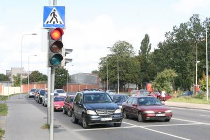 Prie Socialinių mokslų kolegijos įjungtas šviesoforas