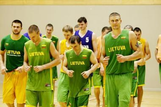 Treniruotėse vyksta juvelyrinis darbas