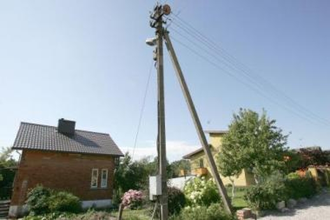 Pergalė: sodininkams pavyko įrodyti, kad elektros skirstymo įmonės nepagrįstai iš jų reikalaudavo primokėti už perduodamus elektros tinklus.