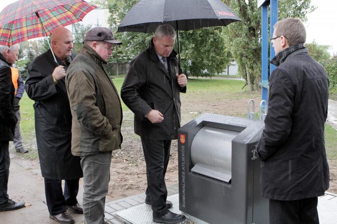 Pakeliui į piliavietę – naujas požeminis konteineris