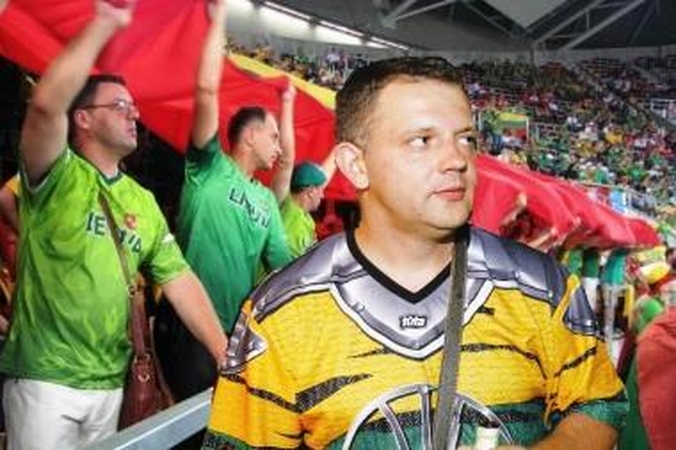Versija: E.Masiulis tikina, jog jo "pasirodymą" stebėję Kauno "Žalgirio" sirgaliai apsiriko arba apsipažino.