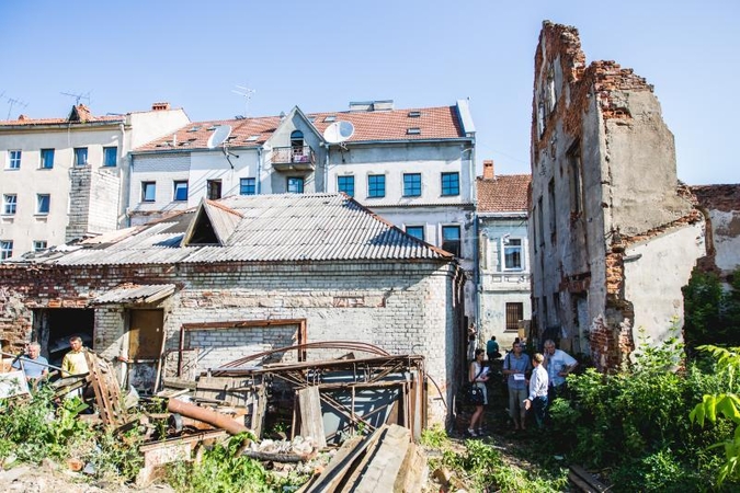 Senamiesčio gyventojai iškasė karo kirvį