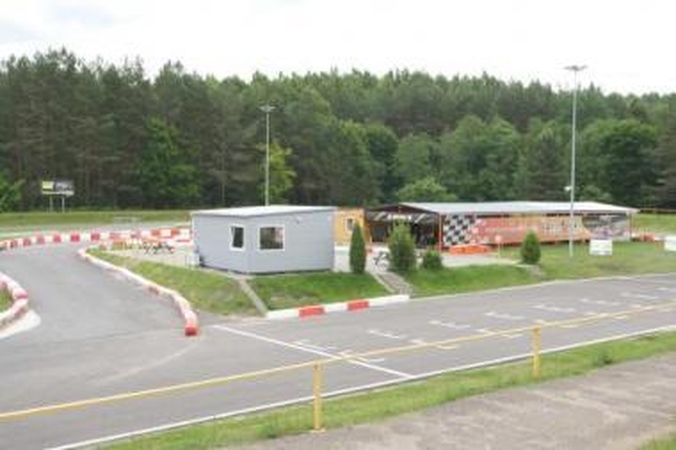Plytinės kartodromo įkūrėjui – žemgrobio etiketė