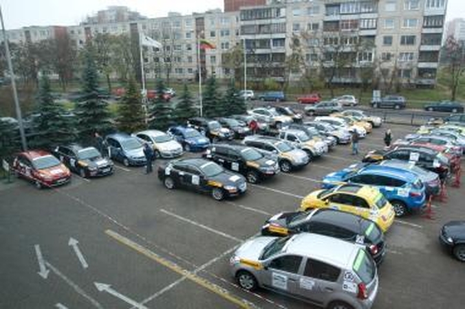 „Metų automobilio 2009“ konkurse – 33 dalyviai