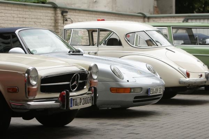 Retro automobiliais – per Baltijos šalis