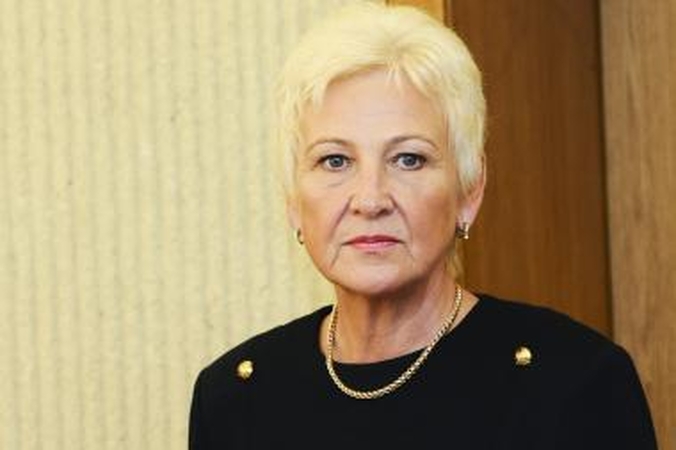 Įspėjimas: Seimo vadovė I.Degutienė premjerui A.Kubiliui aiškiai nurodė, kad mokesčių padidinti nepavyks.