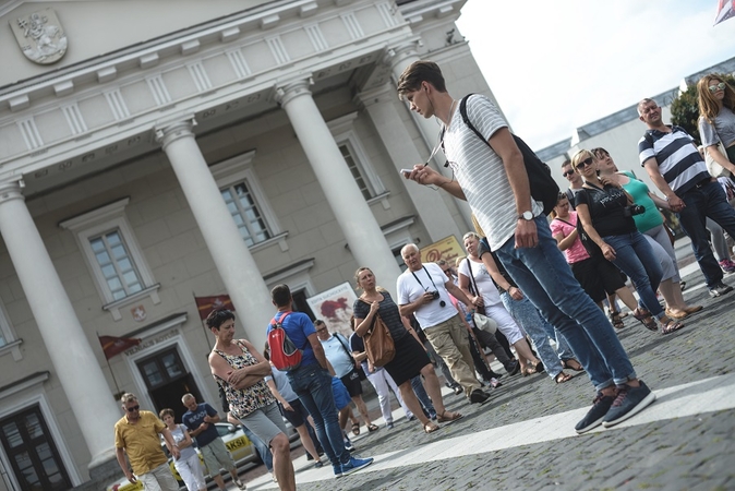 Šią vasarą Vilniuje turizmo savanoriai budėjo beveik 1000 valandų