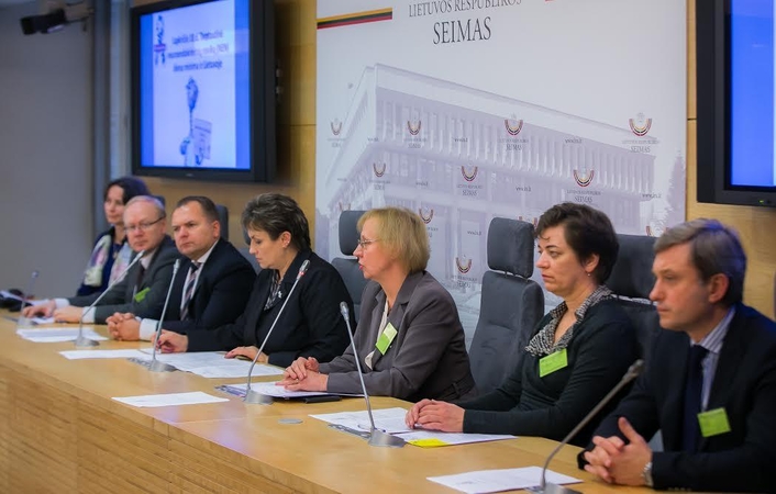 Kam išgyventi, o kam mirti – sprendžia biurokratai
