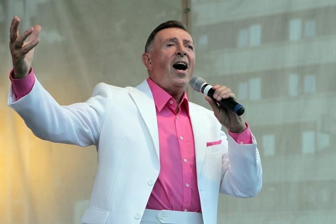 74 metų muzikos legenda A. Lemanas nutarė išsiskirti su žmona