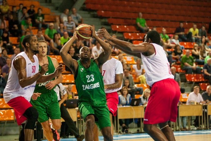 "Žalgiris" pergale pradėjo S. Butauto taurės krepšinio turnyrą